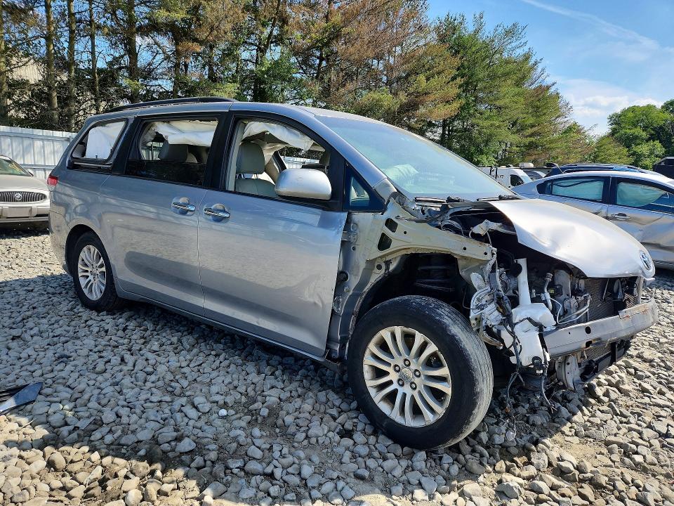 54890996 :رقم المزاد ، 5TDYK3DC8CS190862 vin ، 2012 Toyota Sienna مزاد بيع