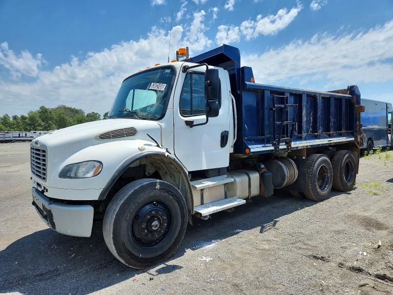 53832456 :رقم المزاد ، 3ALHCYCY0FDGM0128 vin ، 2015 Freightliner M2 مزاد بيع