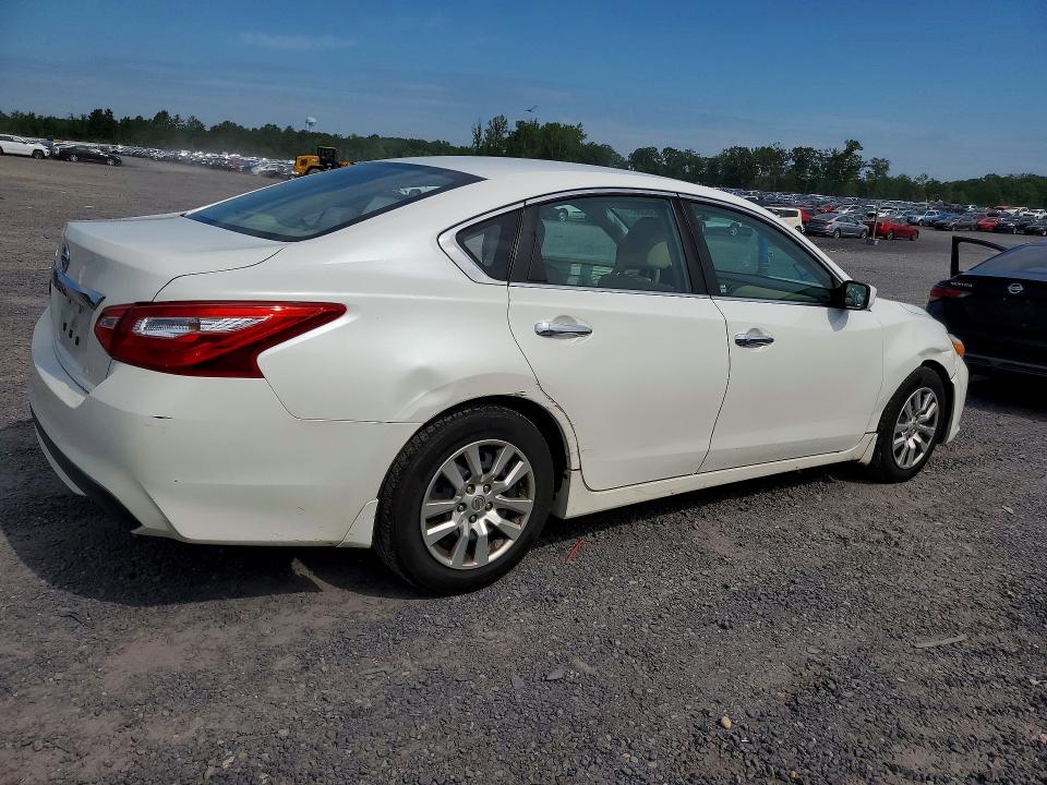 2016 Nissan Altima მანქანა იყიდება აუქციონზე, vin: 1N4AL3AP3GN358043, აუქციონის ნომერი: 58593566