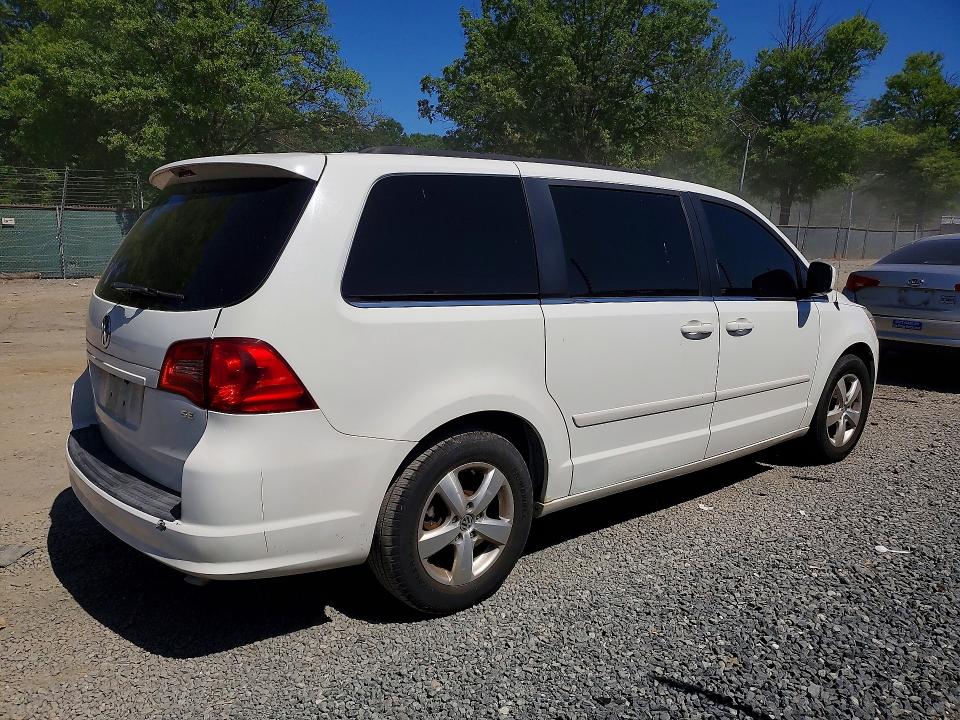 Aukcja sprzedaży 2011 Volkswagen Routan, vin: 2V4RW3DG2BR717562, numer aukcji: 54915646