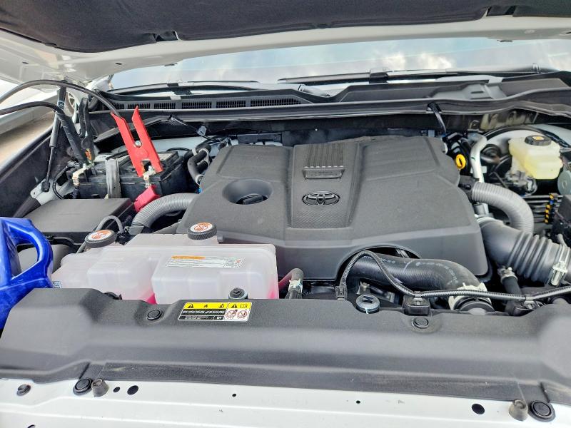 2026 Toyota Tundra მანქანა იყიდება აუქციონზე, vin: 5TFMA5DB0TX411935, აუქციონის ნომერი: 57015666