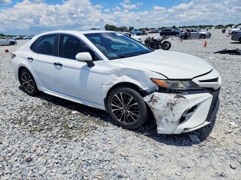 Auction sale of the 2018 Toyota Camry, vin: 4T1B11HK9JU539319, lot number: 57118446