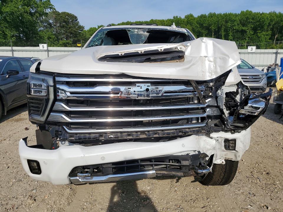 Продажа на аукционе авто 2024 Chevrolet Silverado, vin: 1GC4YREY2RF197597, номер лота: 55621816