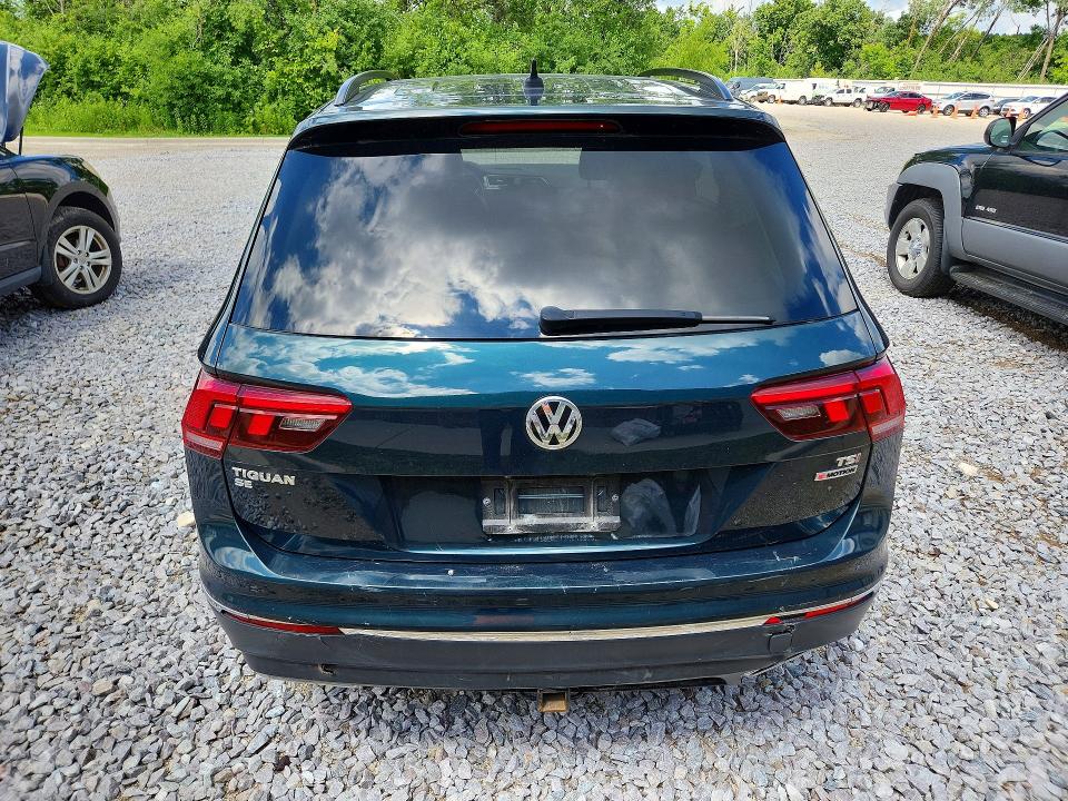 57967766 :رقم المزاد ، 3VV2B7AX0JM066622 vin ، 2018 Volkswagen Tiguan مزاد بيع