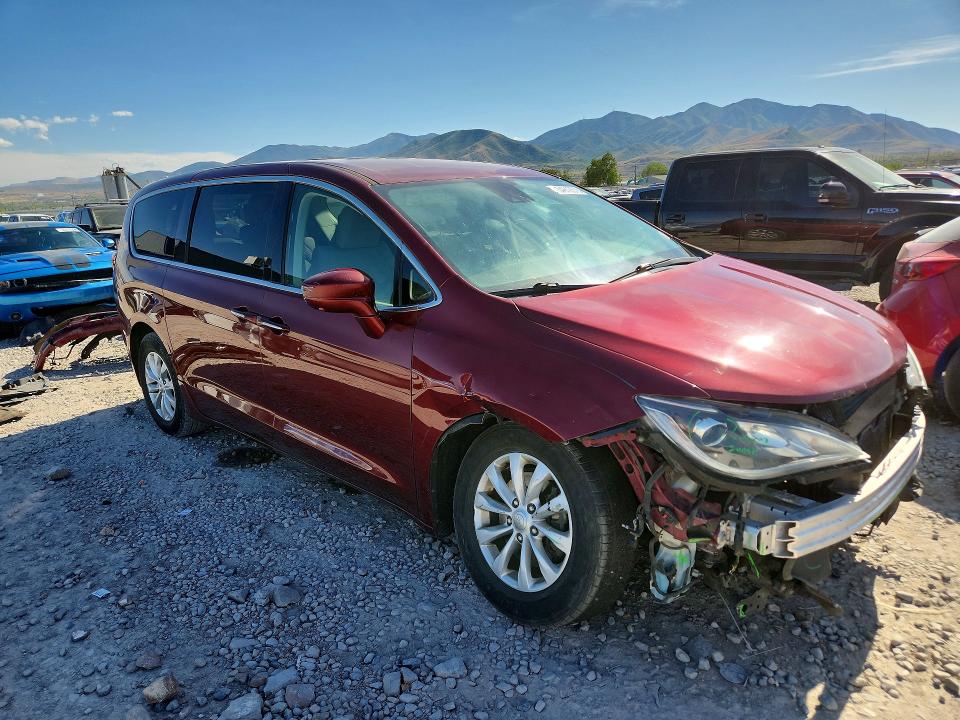 54912376 :رقم المزاد ، 2C4RC1FGXKR559590 vin ، 2019 Chrysler Pacifica مزاد بيع