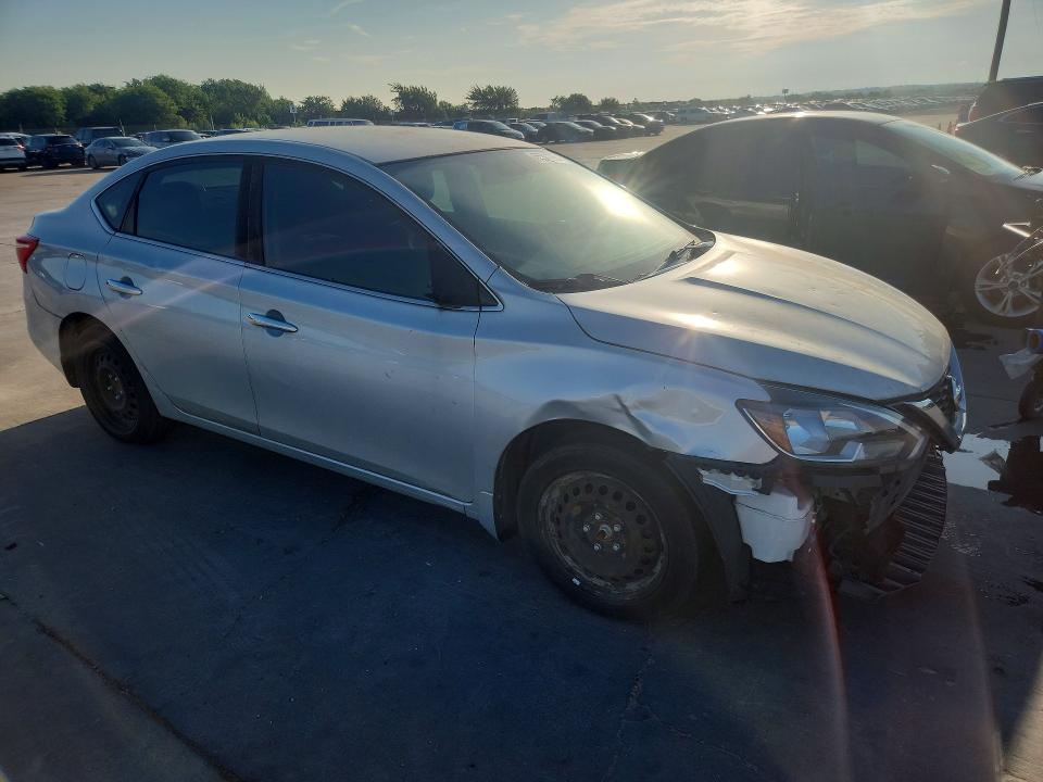 55841766 :رقم المزاد ، 3N1AB7AP5KY290380 vin ، 2019 Nissan Sentra مزاد بيع