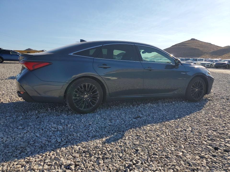 57249516 :رقم المزاد ، 4T1EA1AB0MU010997 vin ، 2021 Toyota Avalon مزاد بيع