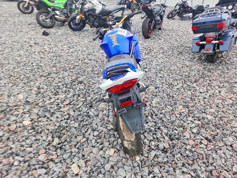 Продажа на аукционе авто 2008 Suzuki Gsx650, vin: JS1GP74A682100801, номер лота: 55418496