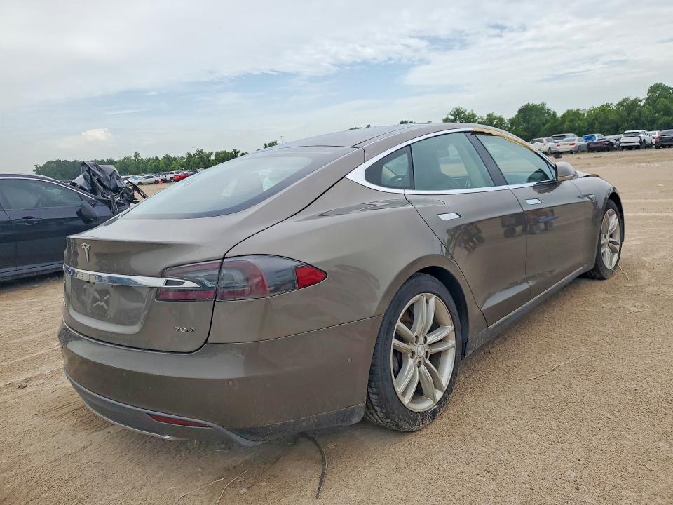 2015 Tesla Mod მანქანა იყიდება აუქციონზე, vin: 5YJSA1E25FF110879, აუქციონის ნომერი: 57603006