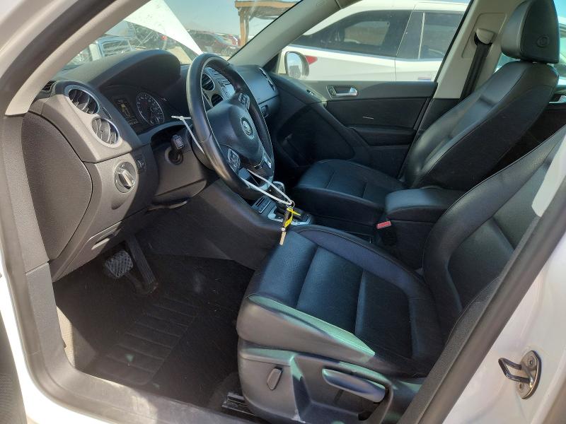 56157396 :رقم المزاد ، WVGAV7AX3BW521493 vin ، 2011 Volkswagen Tiguan مزاد بيع