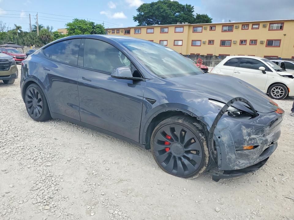 59124776 :رقم المزاد ، 7SAYGDEF4NF450491 vin ، 2022 Tesla Model Y مزاد بيع