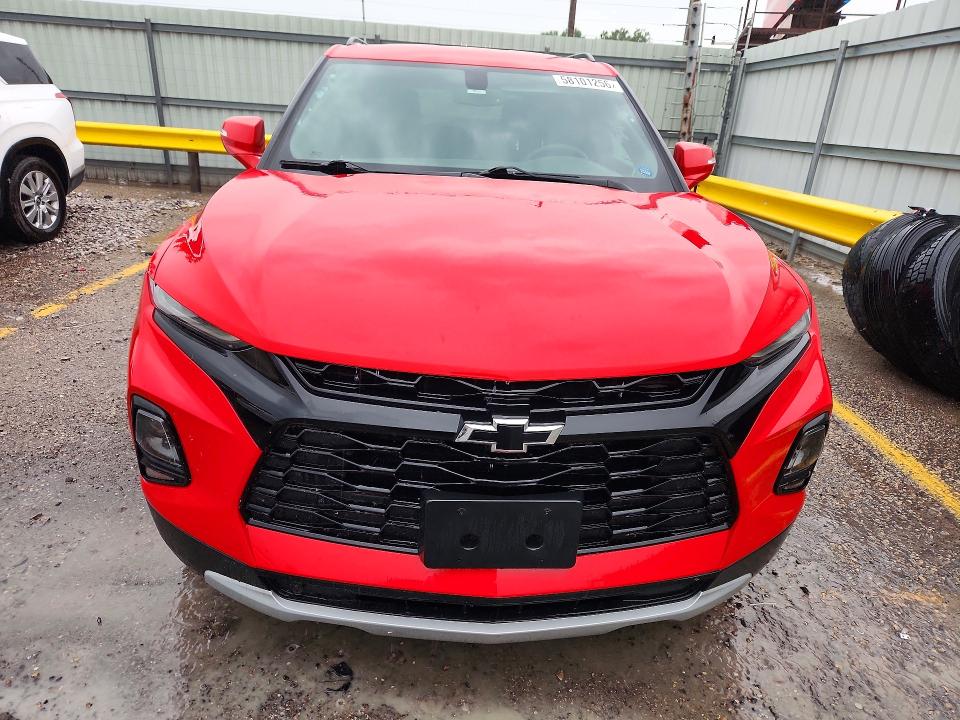 58101256 :رقم المزاد ، 3GNKBHRS2LS688478 vin ، 2020 Chevrolet Blazer مزاد بيع