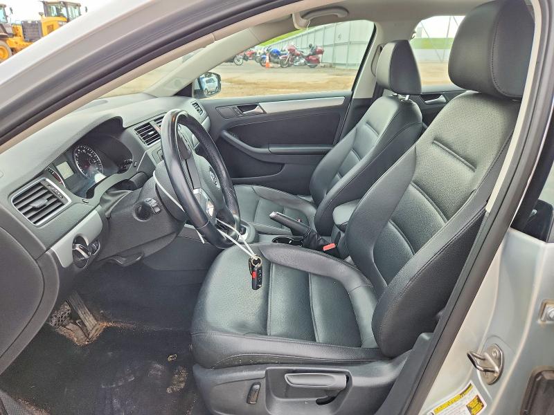 58705776 :رقم المزاد ، 3VWD07AJ4EM209115 vin ، 2014 Volkswagen Jetta مزاد بيع