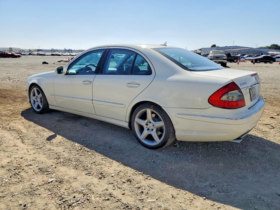 2009 Mercedes-benz E მანქანა იყიდება აუქციონზე, vin: WDBUF56X09B419774, აუქციონის ნომერი: 56854226