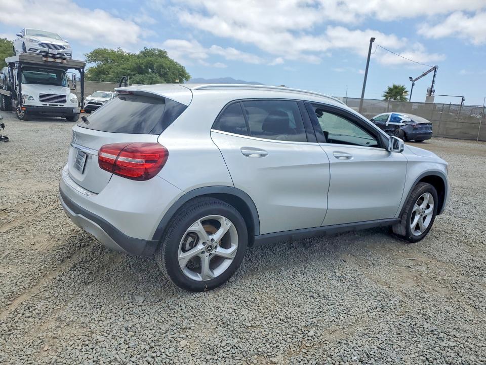Продажа на аукционе авто 2019 Mercedes-benz Gla, vin: WDCTG4EB1KU011279, номер лота: 58076996
