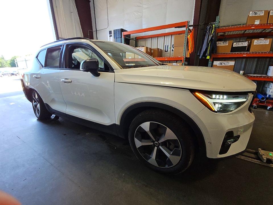 2025 Volvo Xc40 მანქანა იყიდება აუქციონზე, vin: YV4L12UC4S2488433, აუქციონის ნომერი: 58563836