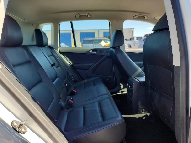 Продажа на аукционе авто 2017 Volkswagen Tiguan, vin: WVGAV7AX0HK038480, номер лота: 56550166