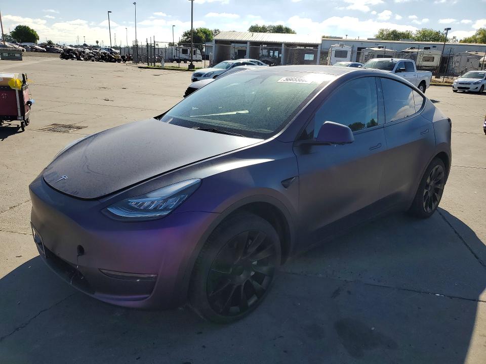 56655606 :رقم المزاد ، 7SAYGDEE4PA158198 vin ، 2023 Tesla Model Y مزاد بيع