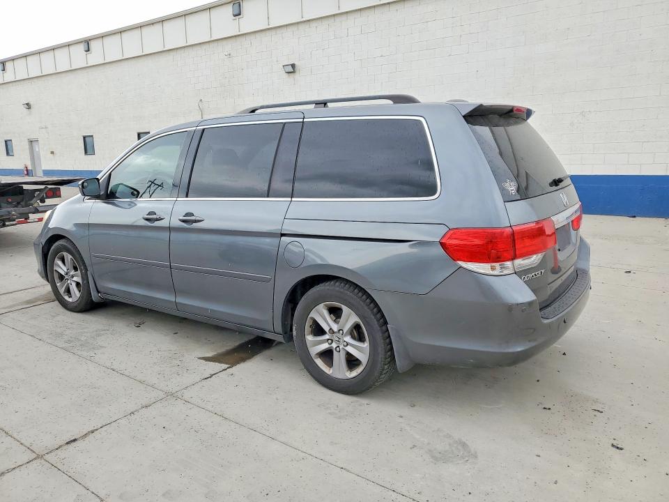 56794636 :رقم المزاد ، 5FNRL3H95AB018905 vin ، 2010 Honda Odyssey مزاد بيع