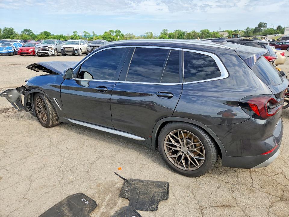 58329276 :رقم المزاد ، 5UX53DP09N9K77161 vin ، 2022 Bmw X3 مزاد بيع