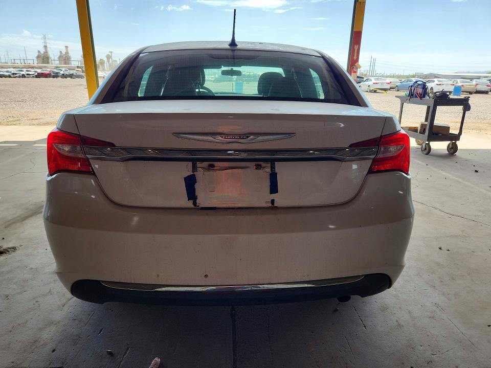 Продажа на аукционе авто 2012 Chrysler 200, vin: 1C3CCBAB9CN256715, номер лота: 58733956