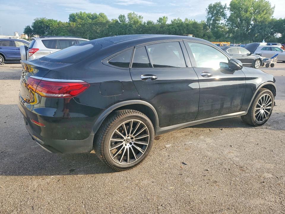 56131576 :رقم المزاد ، W1N0J8EB0MF907655 vin ، 2021 Mercedes-benz Glc Coupe مزاد بيع