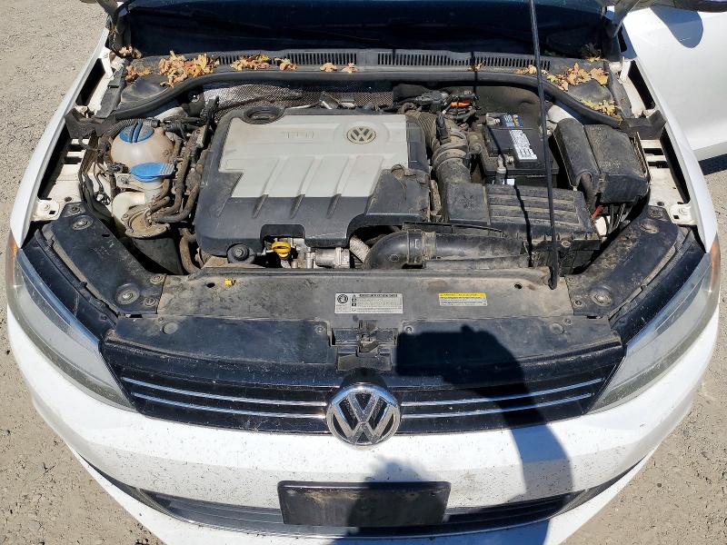 58921986 :رقم المزاد ، 3VWLL7AJ0EM390698 vin ، 2014 Volkswagen Jetta مزاد بيع