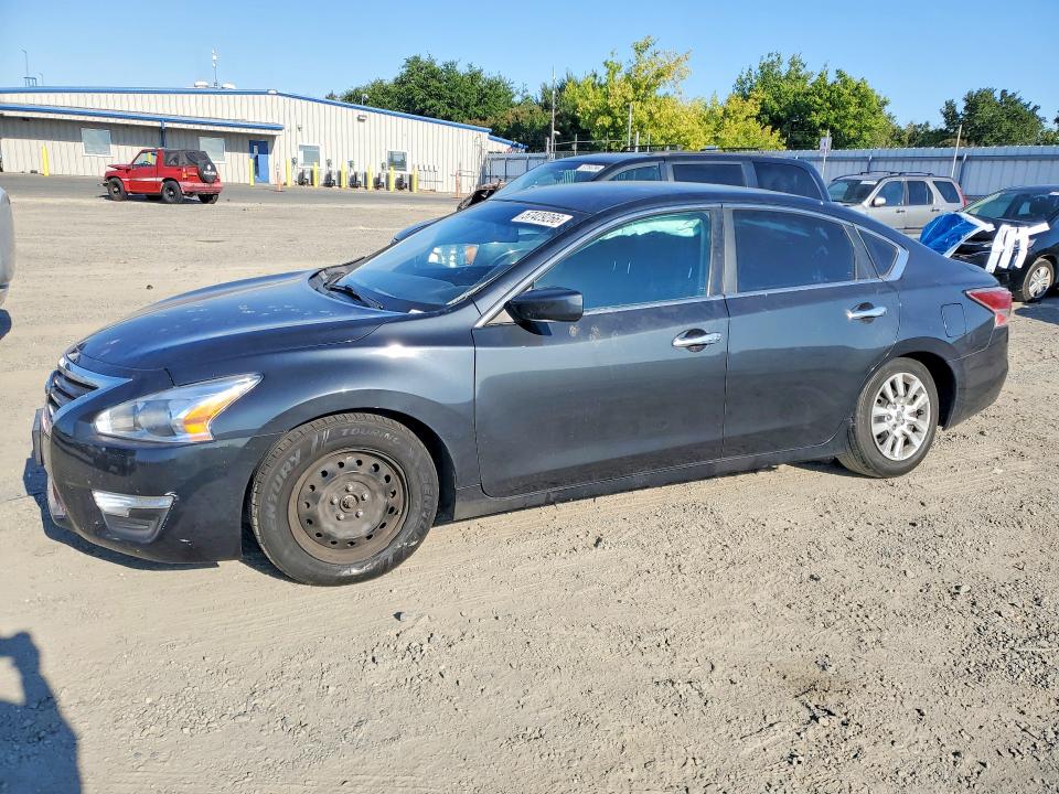 2015 Nissan Altima მანქანა იყიდება აუქციონზე, vin: 1N4AL3APXFN361181, აუქციონის ნომერი: 57429266