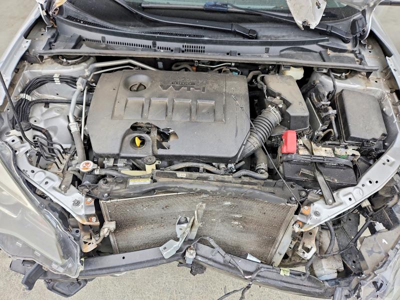 58561526 :رقم المزاد ، 2T1BURHE7JC029617 vin ، 2018 Toyota Corolla مزاد بيع