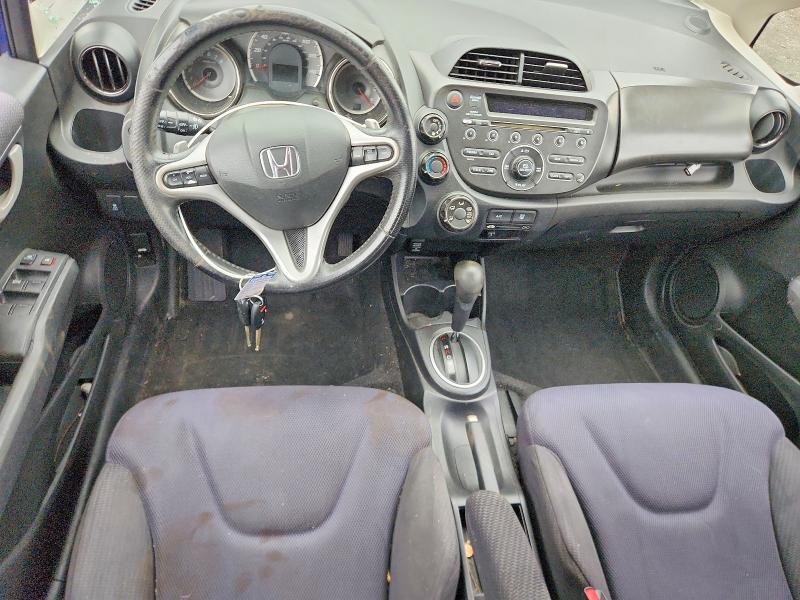 58901386 :رقم المزاد ، JHMGE8H51DC062461 vin ، 2013 Honda Fit مزاد بيع