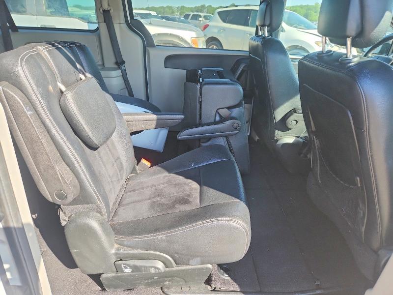 57507366 :رقم المزاد ، 2C4RDGCG1JR240467 vin ، 2018 Dodge Grand Caravan مزاد بيع