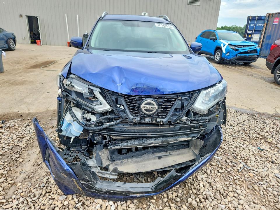 Продаж на аукціоні авто 2018 Nissan Rogue, vin: 5N1AT2MV6JC725627, номер лоту: 56360636