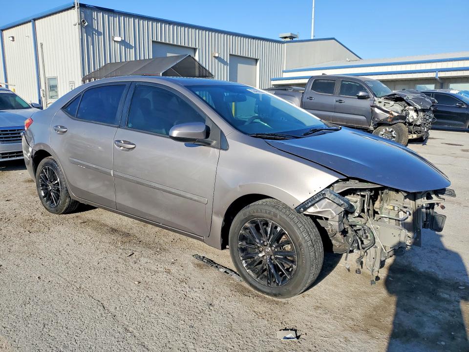 56460906 :رقم المزاد ، 5YFBURHE4GP367596 vin ، 2016 Toyota Corolla مزاد بيع