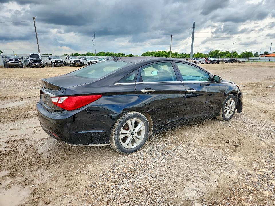 57679686 :رقم المزاد ، 5NPEC4AC0BH132243 vin ، 2011 Hyundai Sonata مزاد بيع