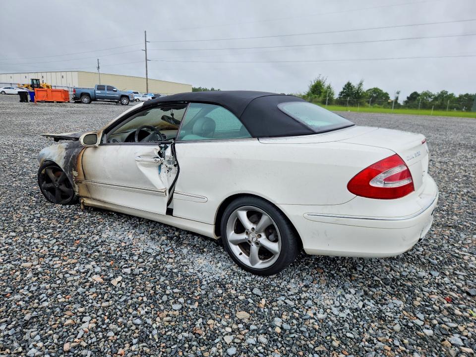 2005 Mercedes-benz Clk მანქანა იყიდება აუქციონზე, vin: WDBTK65G45T045303, აუქციონის ნომერი: 58024086