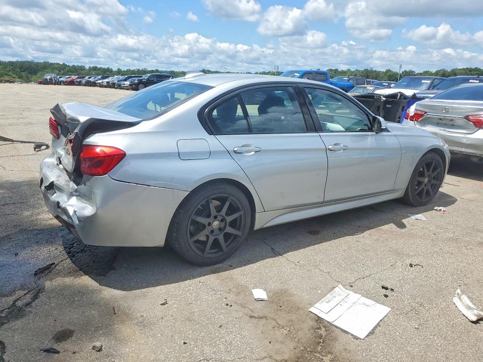 2017 Bmw 330 მანქანა იყიდება აუქციონზე, vin: WBA8B9G32HNU56823, აუქციონის ნომერი: 57175346