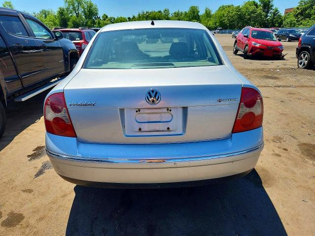 56319526 :رقم المزاد ، WVWPD63BX4E309843 vin ، 2004 Volkswagen Passat مزاد بيع