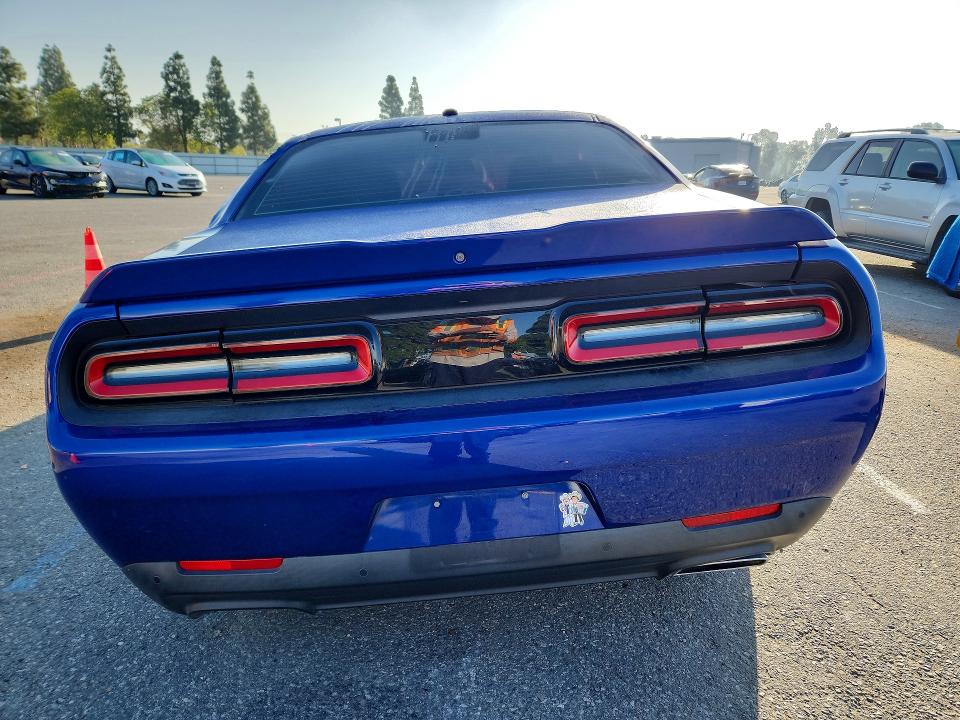 2021 Dodge Challenger მანქანა იყიდება აუქციონზე, vin: 2C3CDZBT1MH649731, აუქციონის ნომერი: 55474726