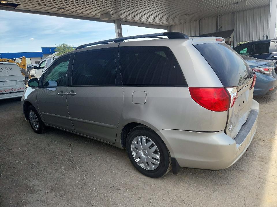 55648286 :رقم المزاد ، 5TDZK23CX7S050253 vin ، 2007 Toyota Sienna مزاد بيع