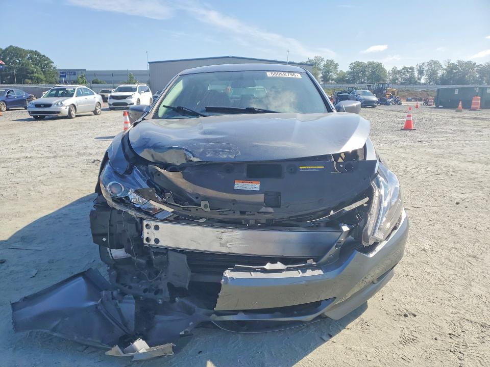 Продажа на аукционе авто 2018 Nissan Altima, vin: 1N4AL3AP7JC479192, номер лота: 58068796