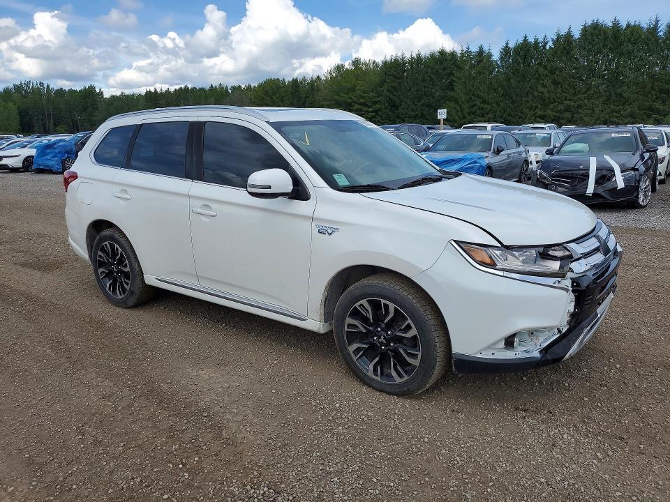 2018 Mitsubishi Outlander მანქანა იყიდება აუქციონზე, vin: JA4J24A58JZ611174, აუქციონის ნომერი: 51009316