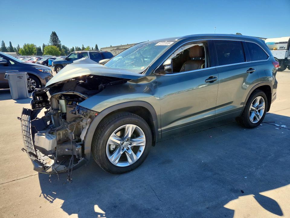 57222836 :رقم المزاد ، 5TDDZRFH0HS449325 vin ، 2017 Toyota Highlander مزاد بيع