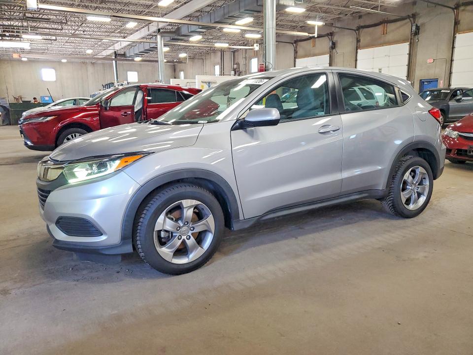 2021 Honda Hr-v მანქანა იყიდება აუქციონზე, vin: 3CZRU6H3XMM747972, აუქციონის ნომერი: 57351126