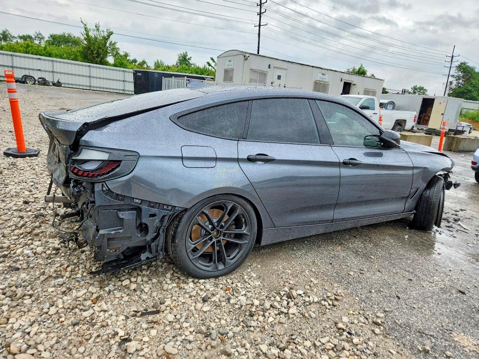58970726 :رقم المزاد ، WBA8Y3C3XHG451097 vin ، 2017 Bmw 340 مزاد بيع