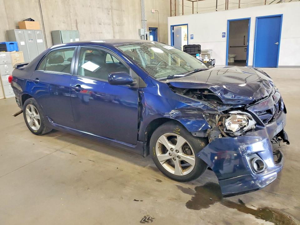 59114746 :رقم المزاد ، 5YFBU4EE9DP140360 vin ، 2013 Toyota Corolla مزاد بيع
