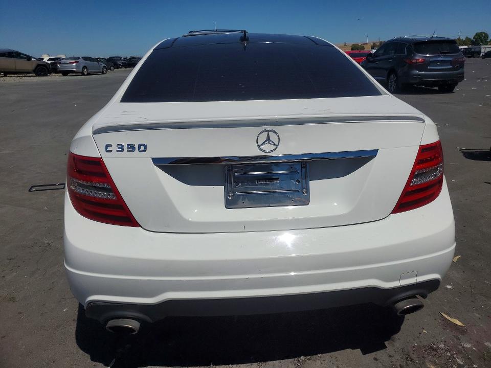 Продажа на аукционе авто 2013 Mercedes-benz C, vin: WDDGJ5HB4DF951776, номер лота: 56181606