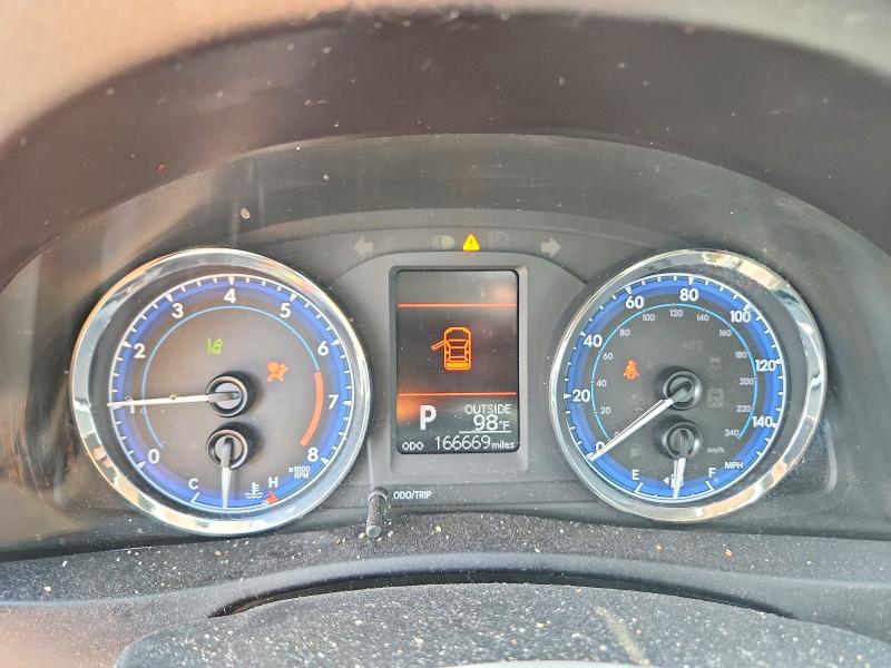 57241906 :رقم المزاد ، 5YFBURHE8HP645448 vin ، 2017 Toyota Corolla مزاد بيع