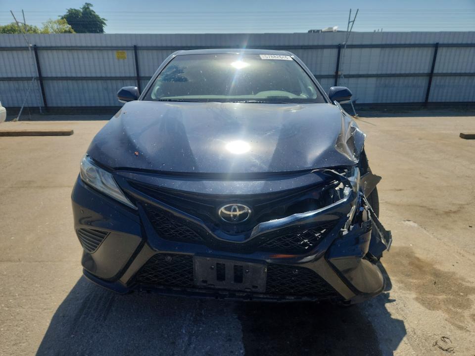 Auction sale of the 2018 Toyota Camry, vin: 4T1BZ1HK6JU506772, lot number: 57882646