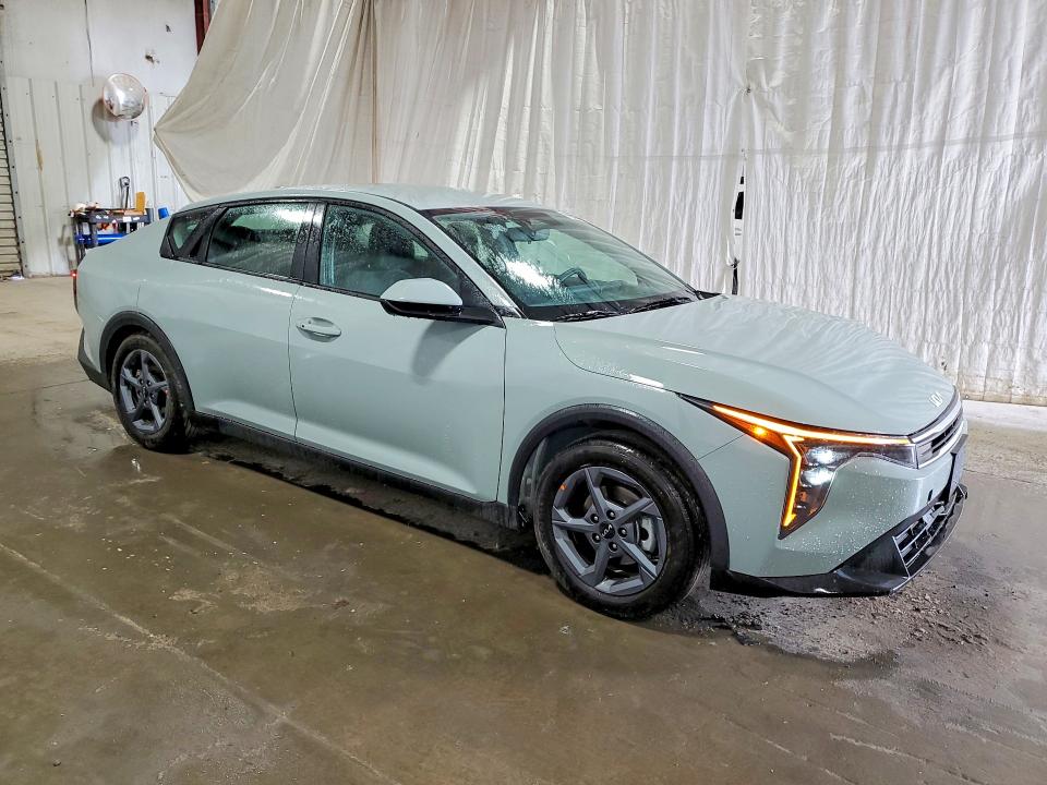 Продажа на аукционе авто 2026 Kia K4, vin: 3KPFT4DEXTE252753, номер лота: 55716626