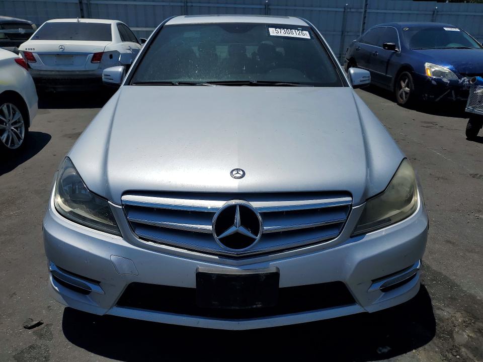 Продажа на аукционе авто 2012 Mercedes-benz C, vin: WDDGF4HB3CR234858, номер лота: 57308126